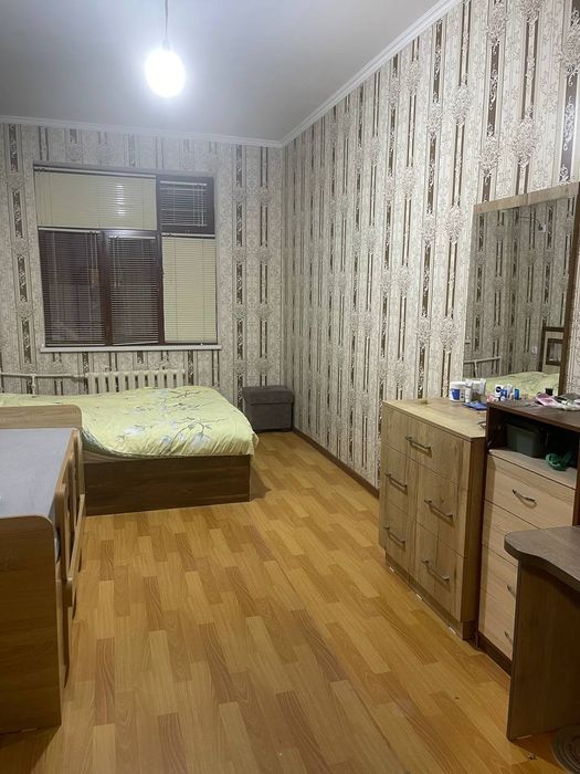 Квартира 69кв.м 2 ком.Поворот Гулис./69 kv.m. 2 xon.kvartira sotila