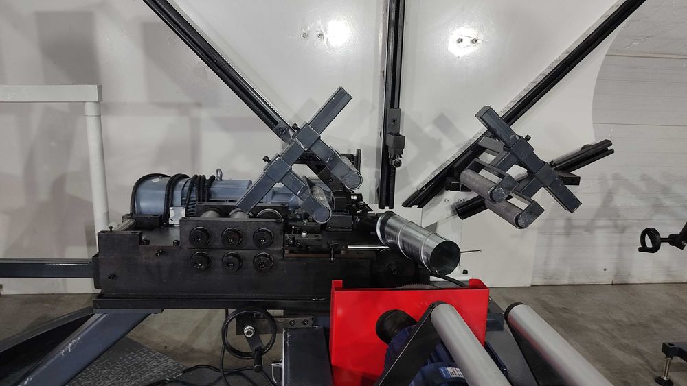 Спирально-навивной станок SBJX-1500D