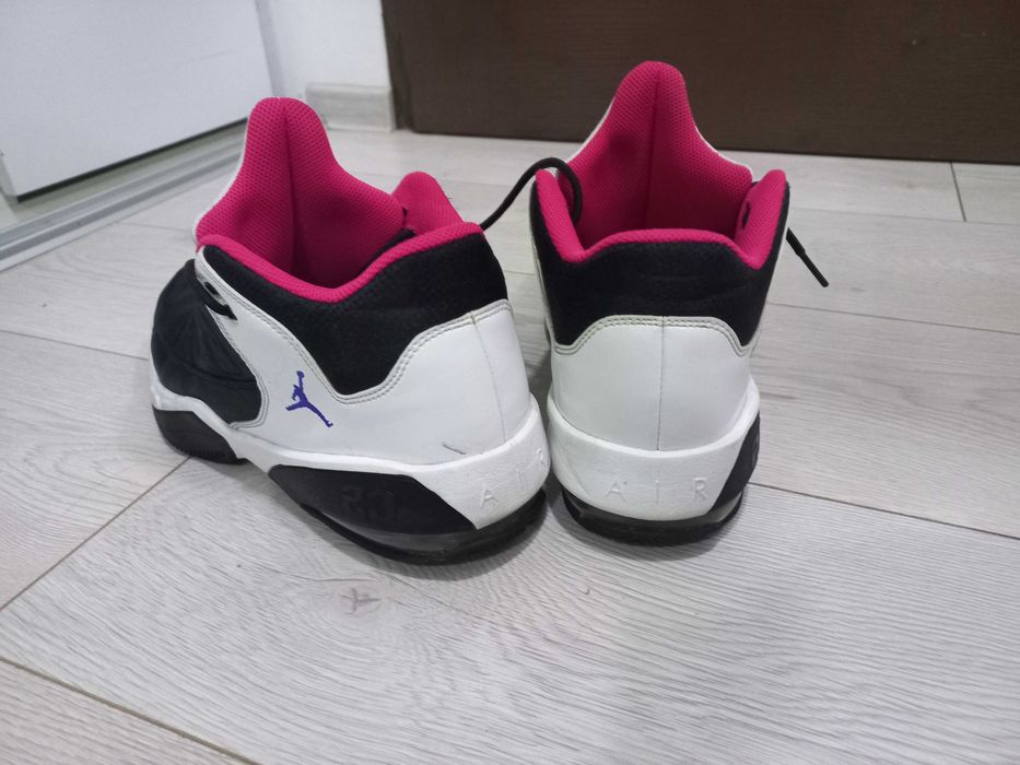 Jordan Max Aura 3