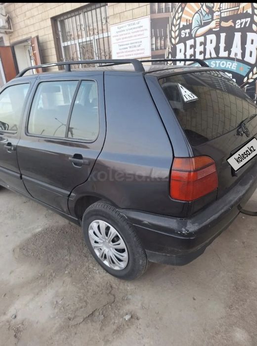 Гольф 3  Сатылады срочна !!!