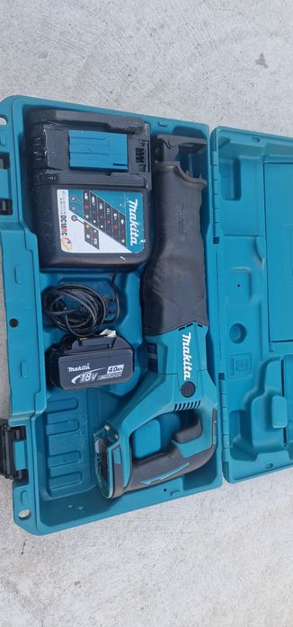 Акумулаторен саблен трион MAKITA DJR186