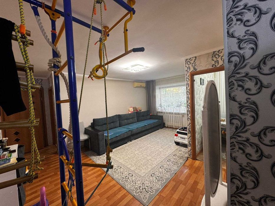 Уютная трёшка в центре