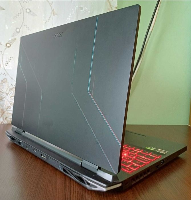 Laptop Gaming Acer Nitro 5 AMD Ryzen 5 6600h RTX 3050 TI 16GB RAM