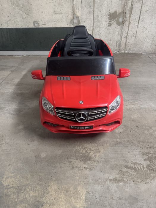 Акумулаторна кола Mercedes-Benz GL63