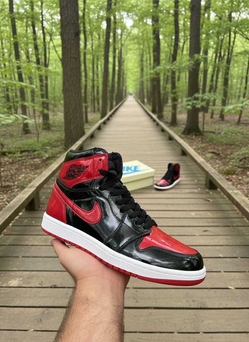 Nike Jordan 1 High Patent Bred