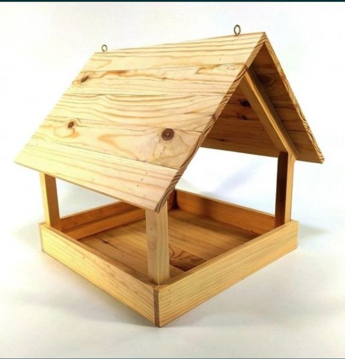 Скворечник, кормушка