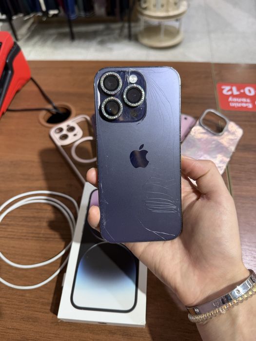 Айфон 14 pro (128GB) в отличном состоянии.