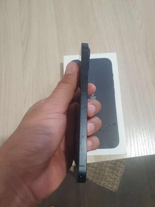 iPhone  13 без ремонт