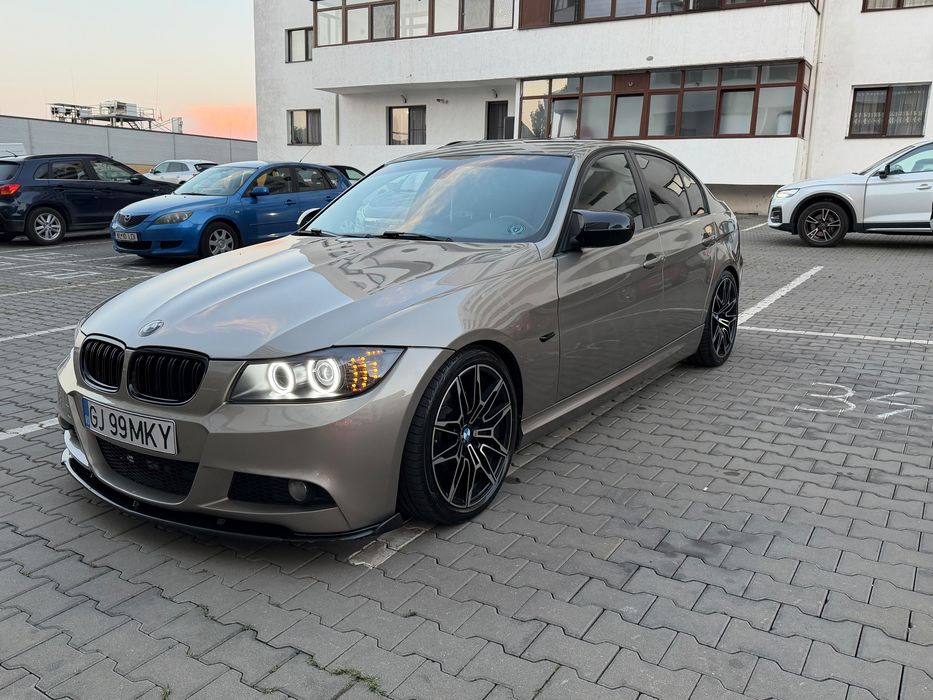 BMW 3 Series 2011 — imagine 3