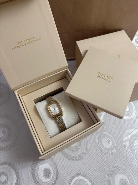 Часы женские Burker