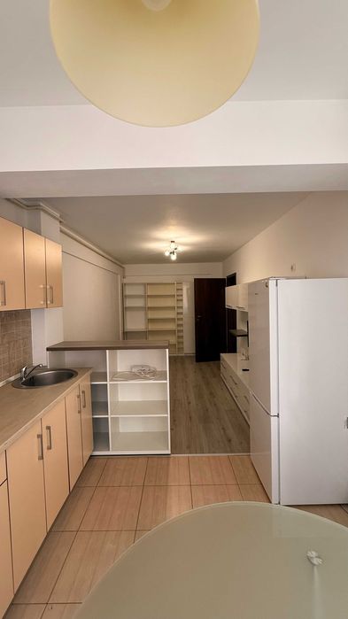 Inchiriez Apartament 2 Camere - 10 Minute Metrou Dimitrie Leonida