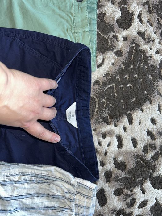 Pantaloni scurti 140