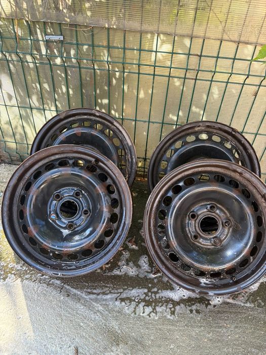 Set de 4 jante 5×112 R 15 vw golf 5,6.