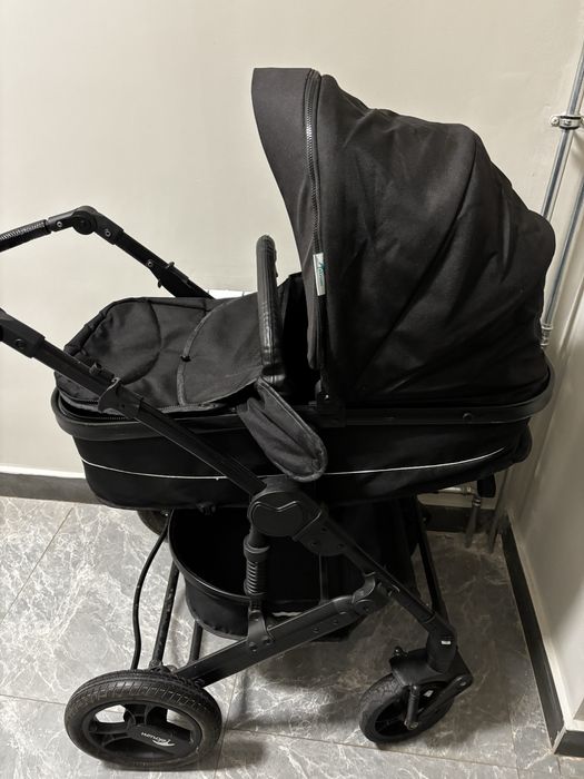 Детская коляска