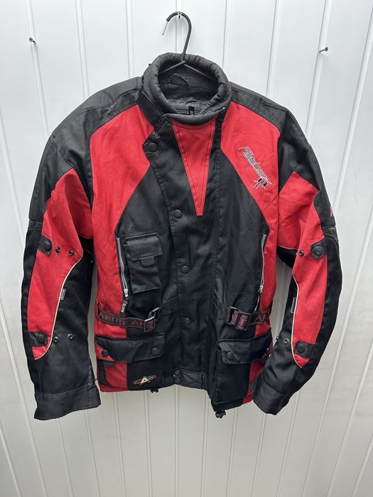 Geaca moto Akito marimea L cu protectii si mesada