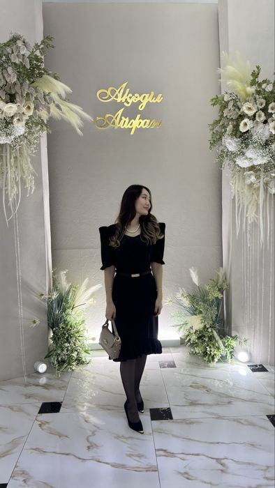 Продам нарядное платье