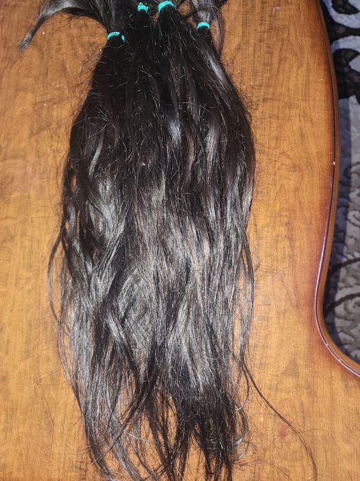 Наращивание волос продаётся