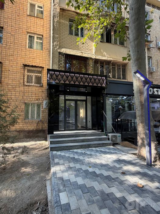 #163 Продаётся нежилое помещение