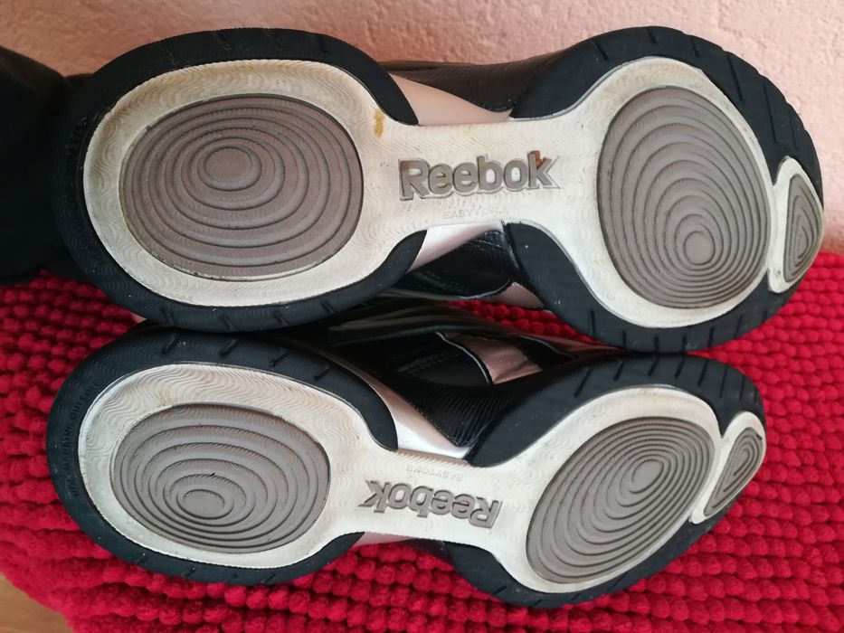 Adidași Reebok nr 37,5 dama