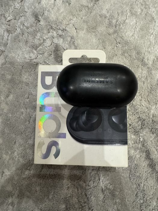 Наушники Samsung Galaxy Buds