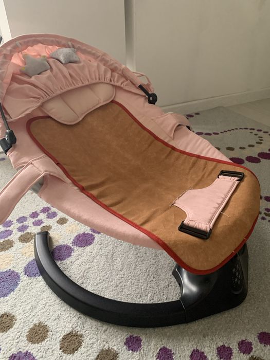 Шезлонг детский новый продам