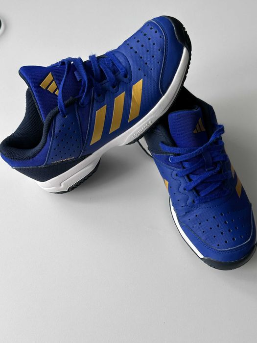 Adidas COURT STABIL JR  incaltaminte sport pentru copii. Marime 35