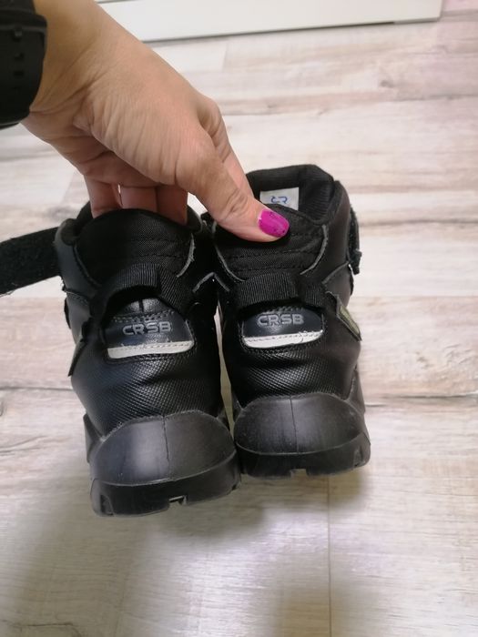 Зимни боти CROSBY