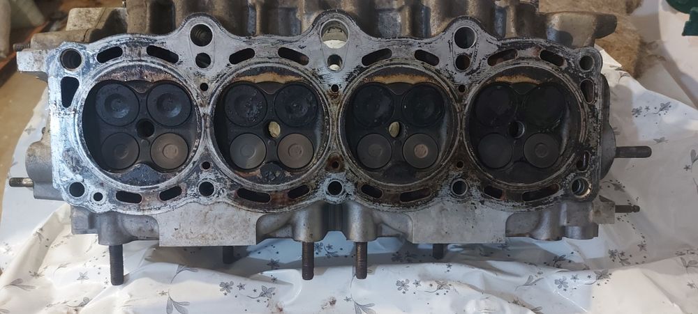 ГБЦ двигателя 3S-FE