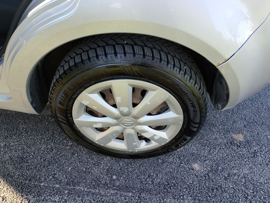 Продавам Suzuki SX4