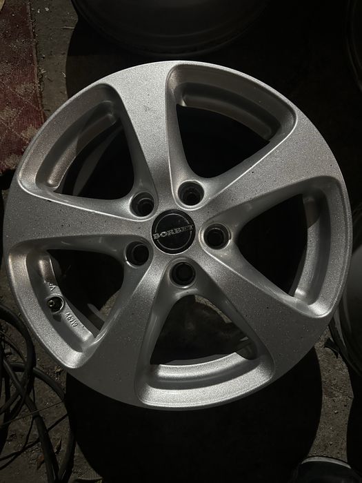 JANTE Aliaj R16 5x112 Borbet ET 40 VW Audi Skoda Seat Golf Passat Top