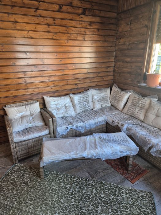 Coltar ratan cu masa sticla, bancheta si fotoliu marca De Home