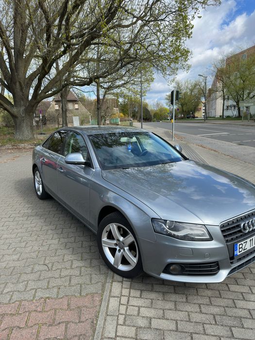 Audi A4 B8 2.0 tdi multitronic 8+1