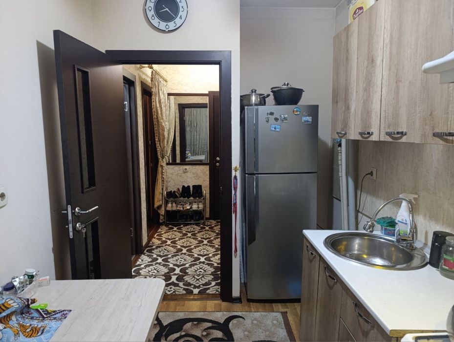 Сергели 3А да 2/4/7 срочно сотилади