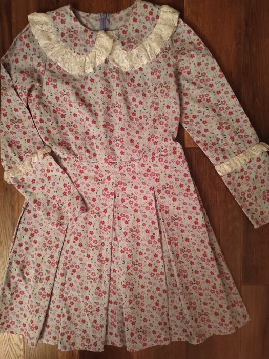 Платье нежное  листай  весенний хб выше колена немного