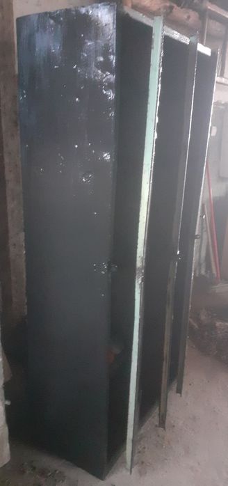 Dulap metalic cu 3 uși