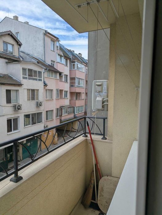 Дава се под наем Едностаен апартамент в Варна, Лятно кино Тракия - 54 кв.м за 331.5 € - Снимка #6