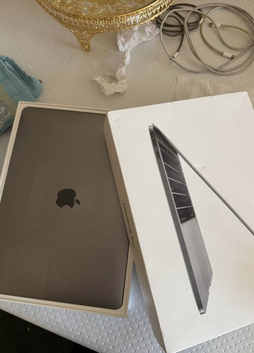 Apple MacBook Pro 2019