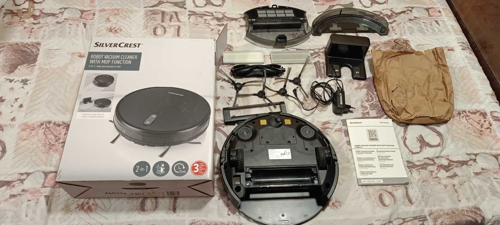 Прахосмукачка робот Silver Crest две в едно.