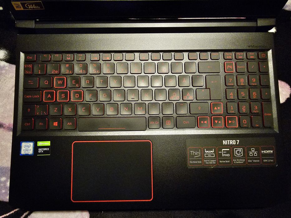 Laptop Gaming Acer Nitro 7, I7 9 Gen, 16 GB, Video 6 GB.