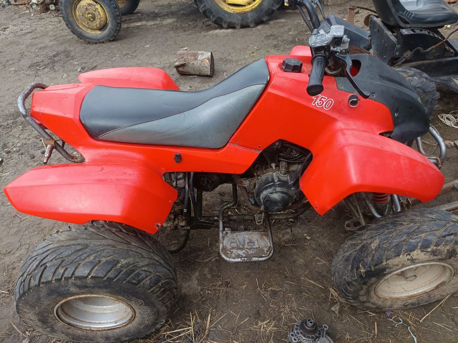 Vând ATV 150cc preț 1000e negociabil