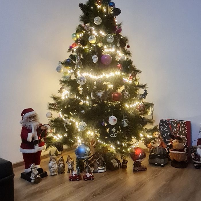 Vând brad Crăciun 210cm