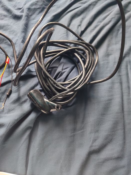 Эхолот Lowrance HDS 5