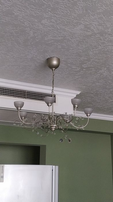 Люстра для гостинной