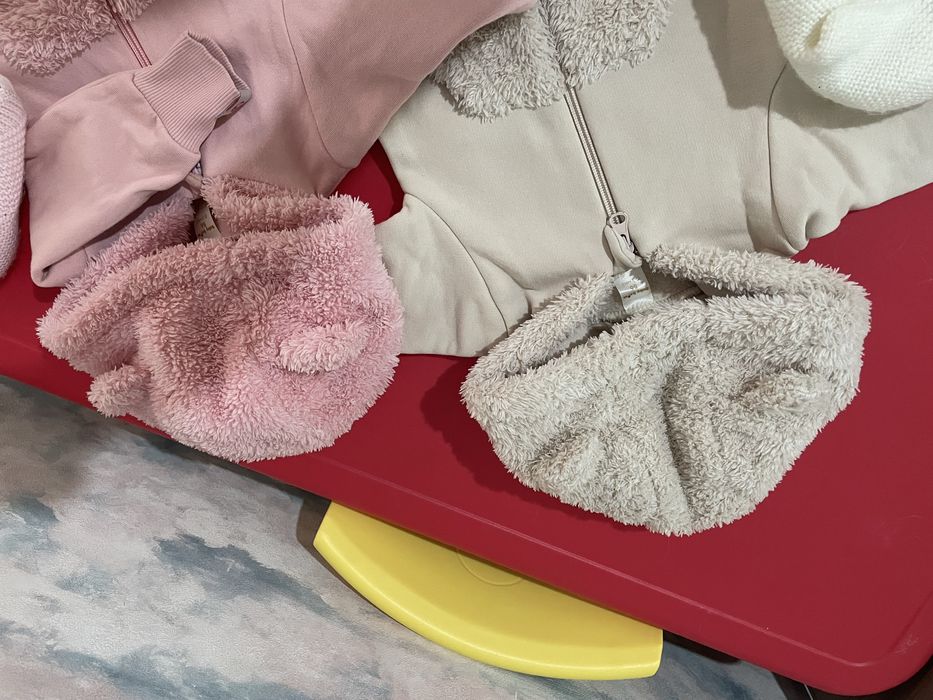 продам комбинезоны для новорожденных!