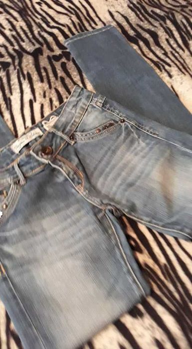 Дънки  с  ефекти/Zara/Denim/Maybee/Only/Blue Ridge