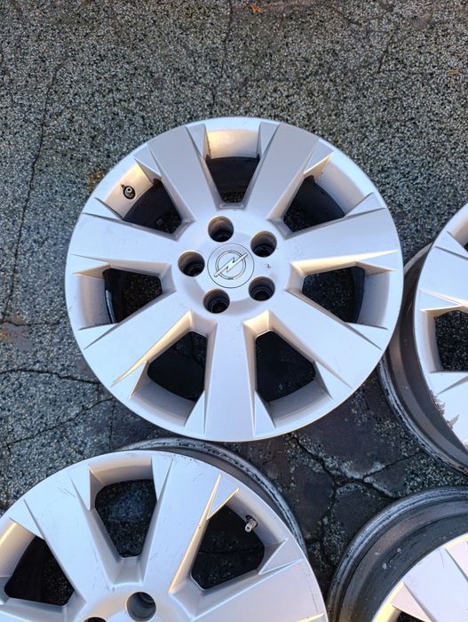 Оригинални джанти за Опел 5×110 ..17цола с датчици