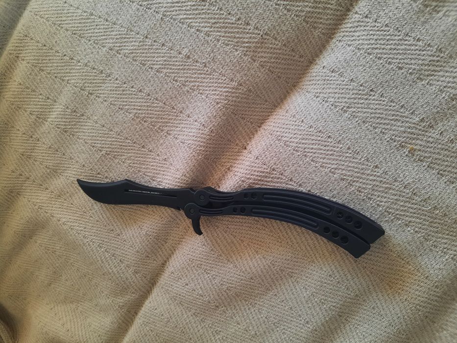 Cuțit de jucărie butterfly