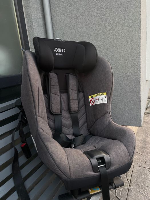 Axkid Minikid 2 Rear Facing