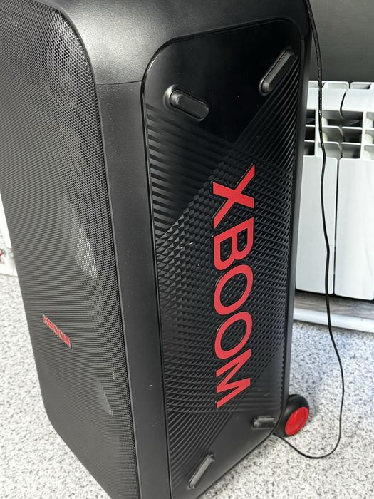 Продам музыкальный центр LG XBOOM