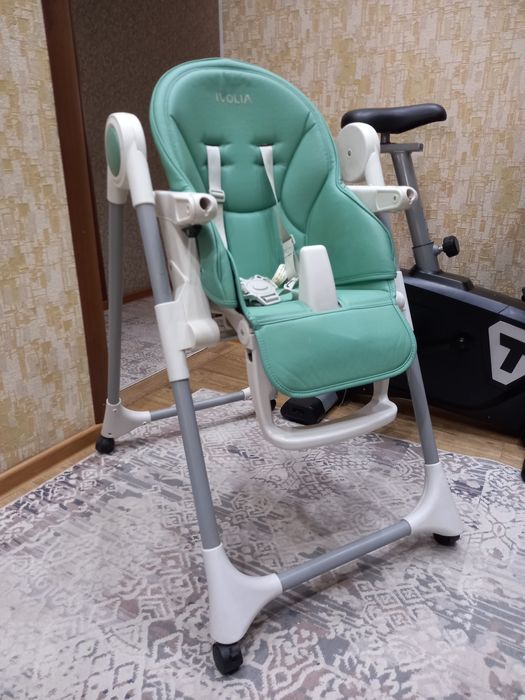 Детский стульчик шезлонг